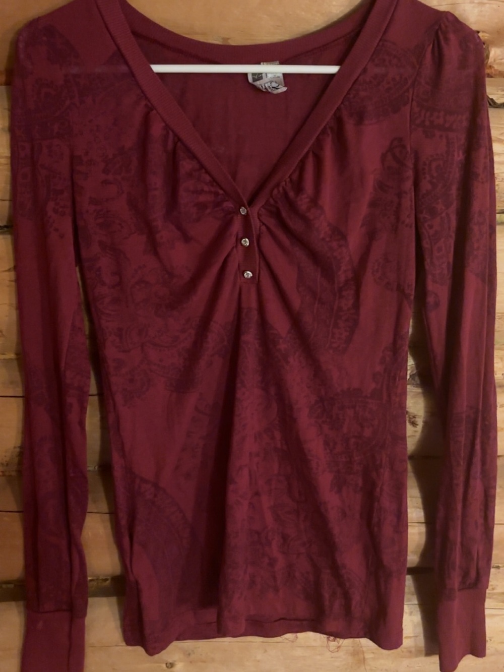 long sleeve burgundy top - Picture 4 of 5